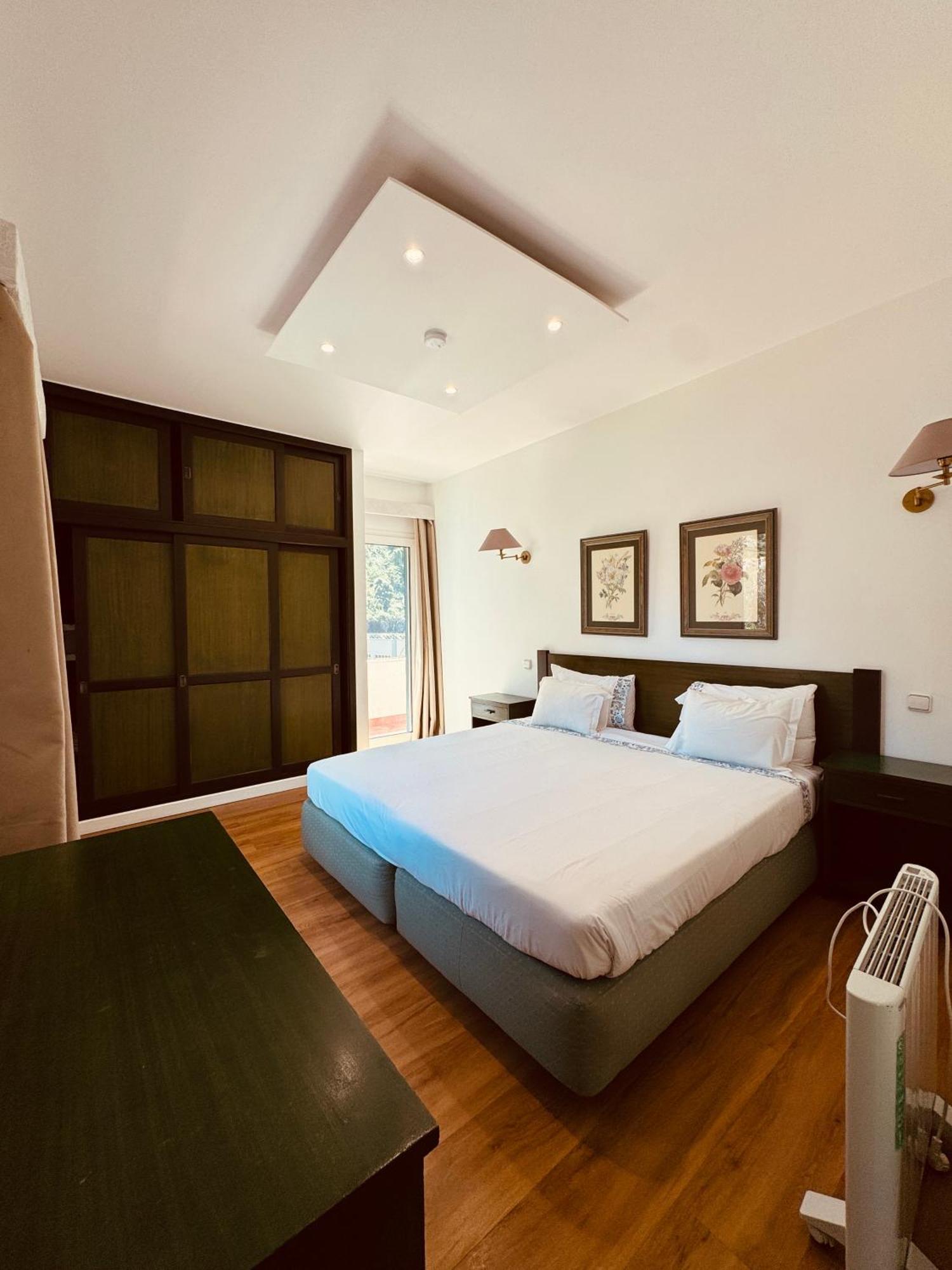 Vale Mar Guest Hotel Рибейра Брава Стая снимка