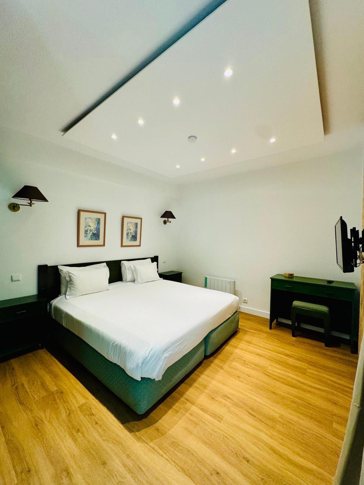 Vale Mar Guest Hotel Рибейра Брава Екстериор снимка