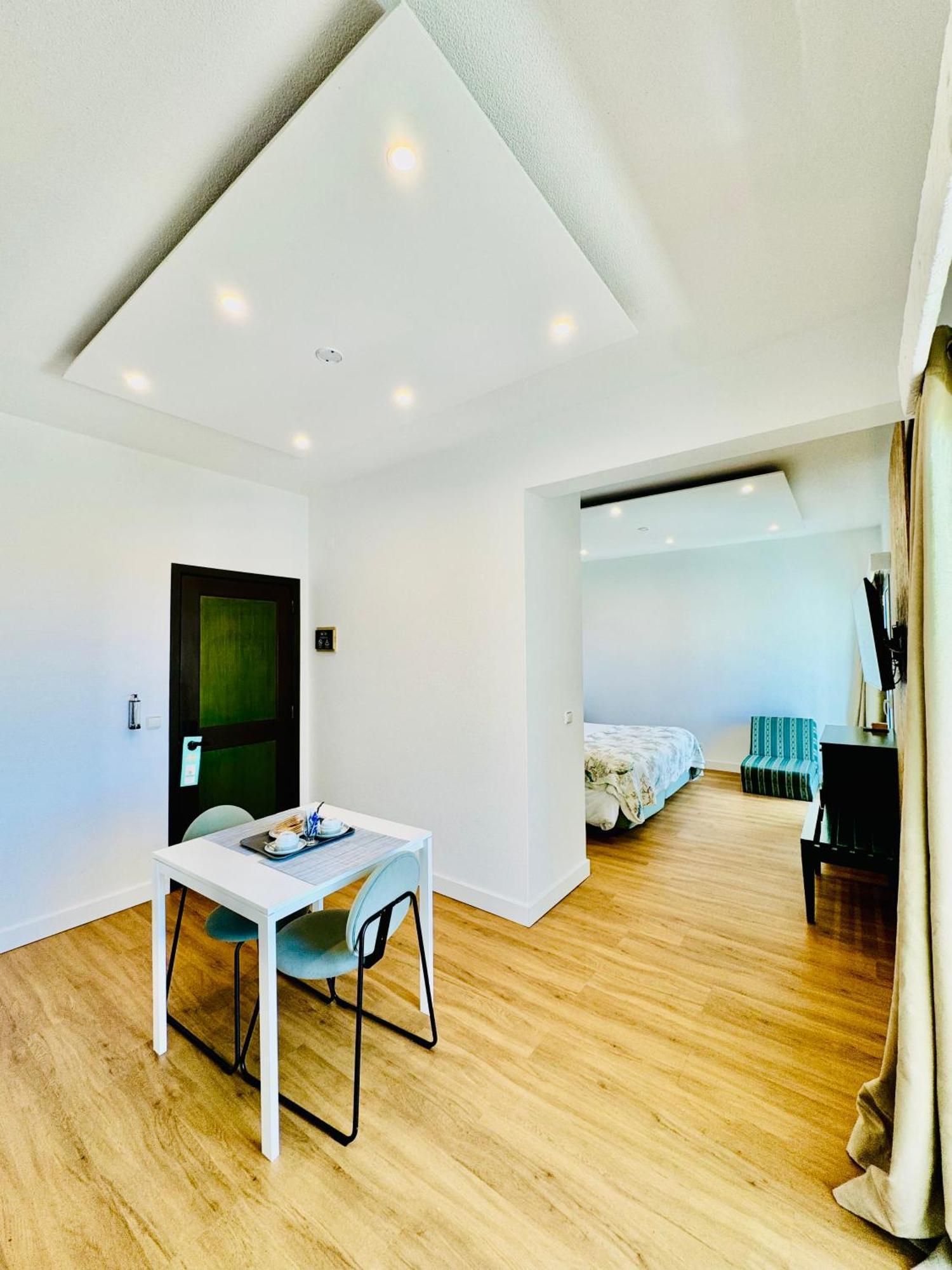 Vale Mar Guest Hotel Рибейра Брава Екстериор снимка